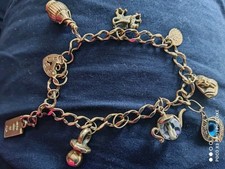 9ct Gold Bracelet With 8