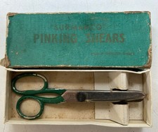 Vintage Surmanco Green Pinking Shears In Original Box