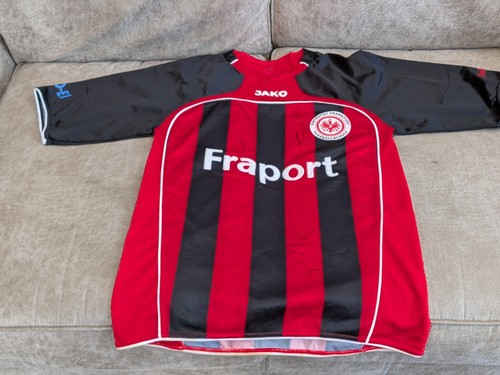 Eintract frankfurt signed home - eintract,