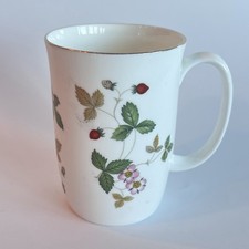 Wedgwood "Wild Strawberry"
