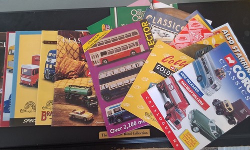Corgi toys catalogue bundle - catalogue,