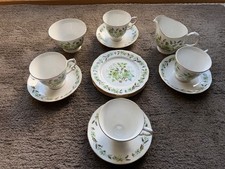 COLCLOUGH Bone China - Afternoon Tea Set - SEDGLEY  Green Pattern 8648-14 piece.
