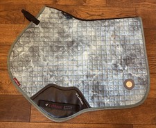 Le Mieux Sage Glacé CC Large Full Size Saddle Square Never Used