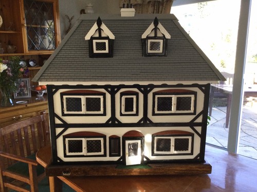 Brand new tudor manor - brand,