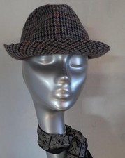 GREY CHECK COOL TRILBY PORK