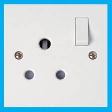 1 Gang 15A Single Mains Round