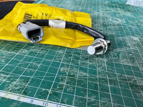 Jcb parts proximity switch - parts,