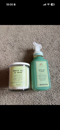 Bath body works candle and - bath,