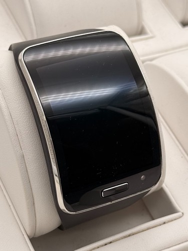 Faulty samsung gear r750 - faulty,