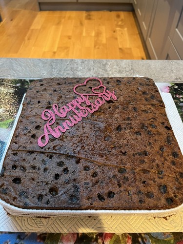 Square rich fruit cake - 10”,
