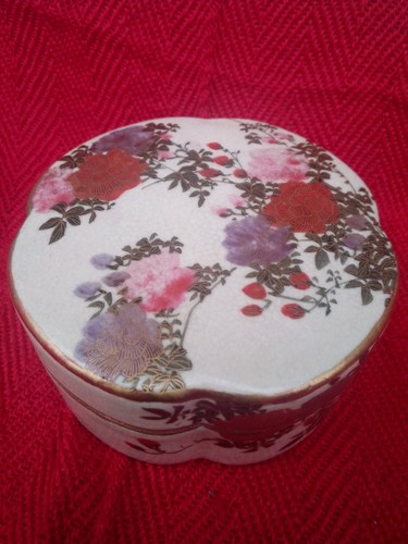 Vintage satsuma ware - vintage, purple