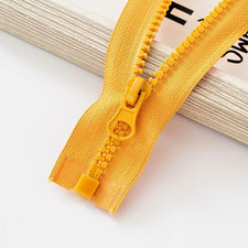 Chunky Open Ended Zip Plastic