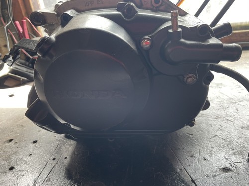 Honda cb125r cb125f engine - cb125r,