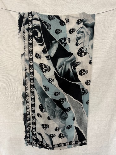Alexander mcqueen torn roses - torn,