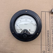 Vintage 1942 AM Moving Coil