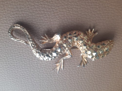 Vintage gold tone lizard - vintage, lizard/gecko