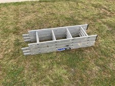 Surveyors Ladder 4SECTION (4 x 1 metre); use as 1m,2M,3m or 4m Ladder