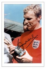 BOBBY MOORE Signed Autograph PHOTO Gift Signature Print ENGLAND World Cup 1966