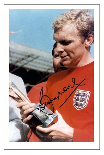 Bobby moore signed autograph - bobby,