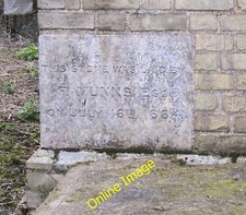 Photo 12x8 foundation stone - photo,