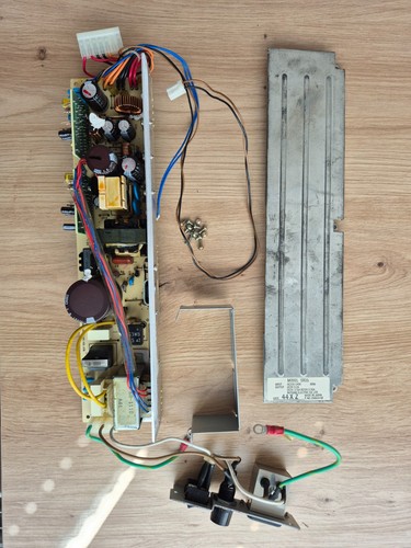 Commodore 64 power - ✅, sx-64