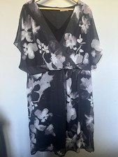 Black And Grey Jacques Very Floral Print Chiffon Dress Size 22