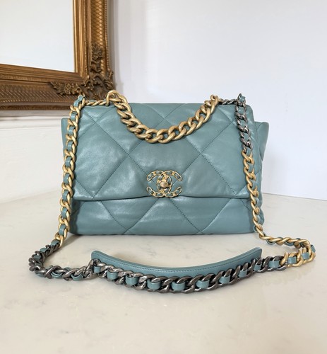 Chanel large lambskin - chanel,