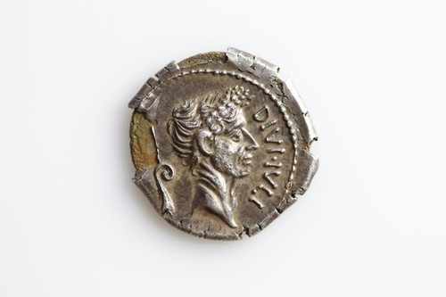 Julius caesar q voconivs - q,