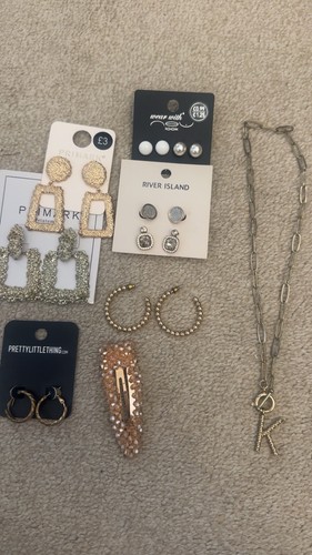 Gold jewellery bundle - jewellery,