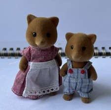 Sylvanian Families / Calico Critters Slydale Fox Family – Mother & Son Set