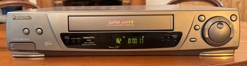 Panasonic hd685 vhs vcr - panasonic,
