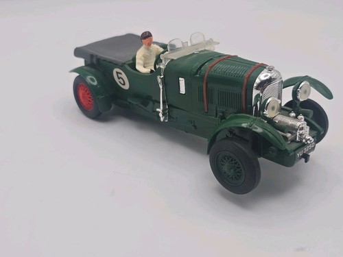 Vintage scalextric car - scalextric,