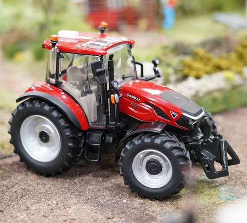 Britains case farmall 120c - ih,