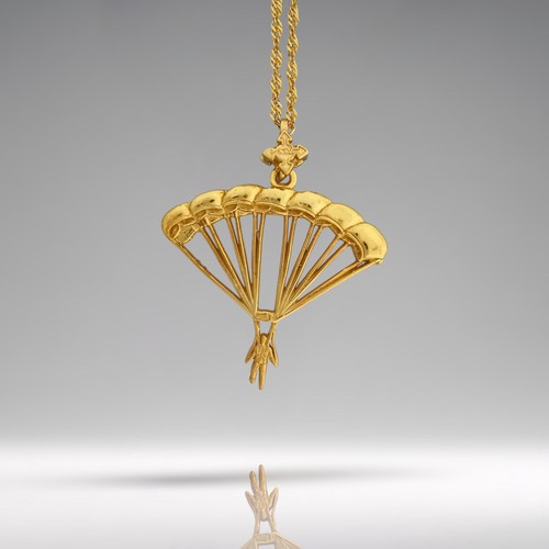 Skydiving pendant for men - for,