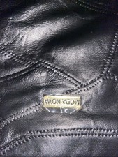 Moda Nova Black Leather Handbag with Shoulder Strap Excellent Condition