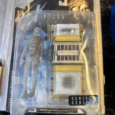 McFarlane Toys The X Files Fight The Future Series 1 Fireman Action Figure New