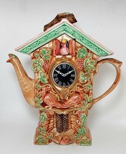 Swinside Pottery Cuckoo Clock Teapot – Red Bird – Vintage Ceramic