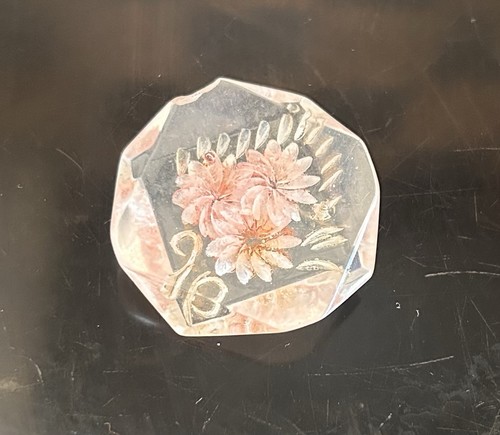 Vintage lucite brooch reverse - lucite,