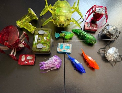 Large hexbug bundle job lot - large,
