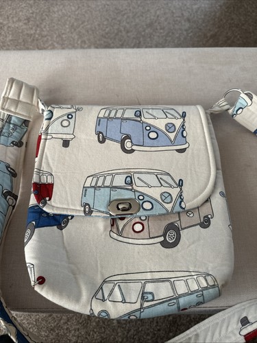 Ladies camper van - ladies, bag
