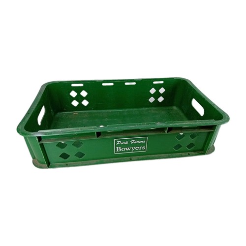 Bowyers plastic crate vintage - bowyers,