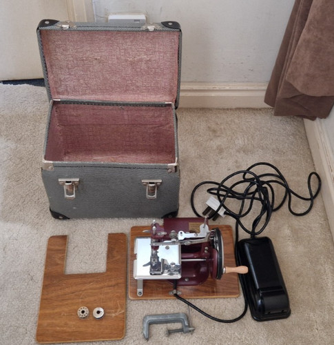 Vintage 1940s essex miniature - 1940s,