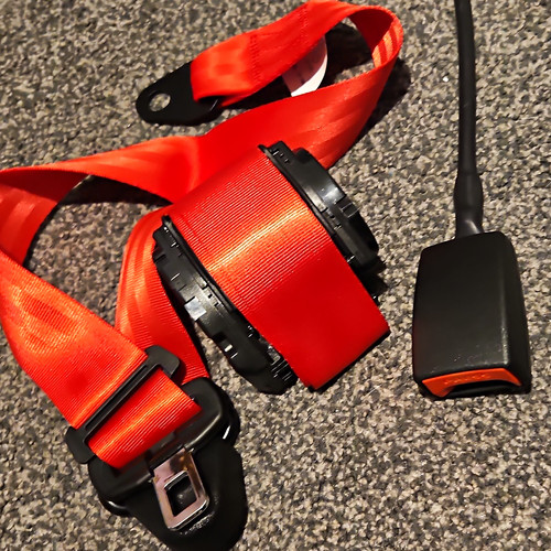 Universal red point - universal,