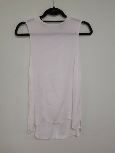 Top shop white sleeve less - top,
