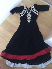 INDIAN / PAKISTANI LADIES LONG DRESS WITH CHURIDAR USED MEDIUM BLACK