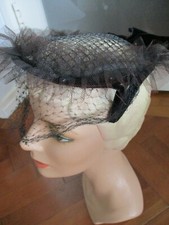 PRETTY VINTAGE 1950s HAT
