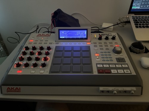 Akai mpc renaissance sampler - akai,