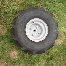 Wanda Chevron Rear Wheel & tyre 20x10.00-8 with wheel hub 3/4" centre left Right