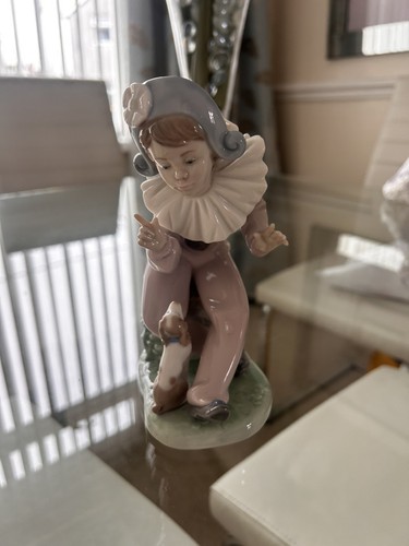 Nao lladro 1099 listen to - lladro,