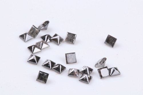 Tiny 2mm natural - 2mm,